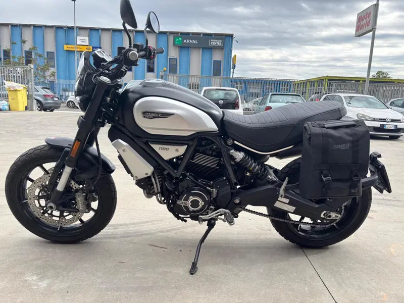 Ducati Scrambler 1100 Dark Pro (2020 - 24) (6)