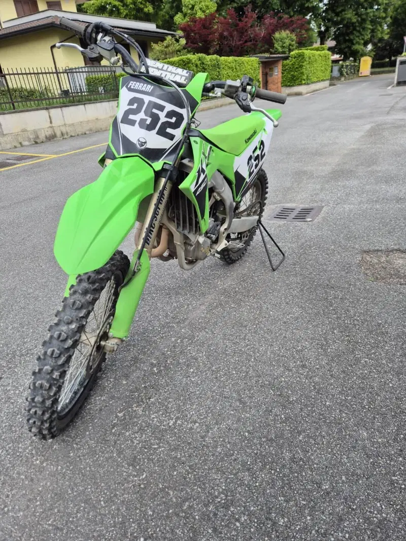 Kawasaki KX 450 (2024)