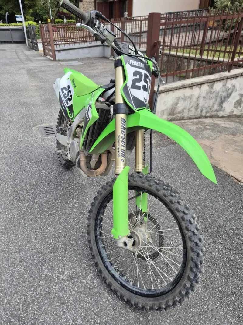Kawasaki KX 450 (2024) (2)