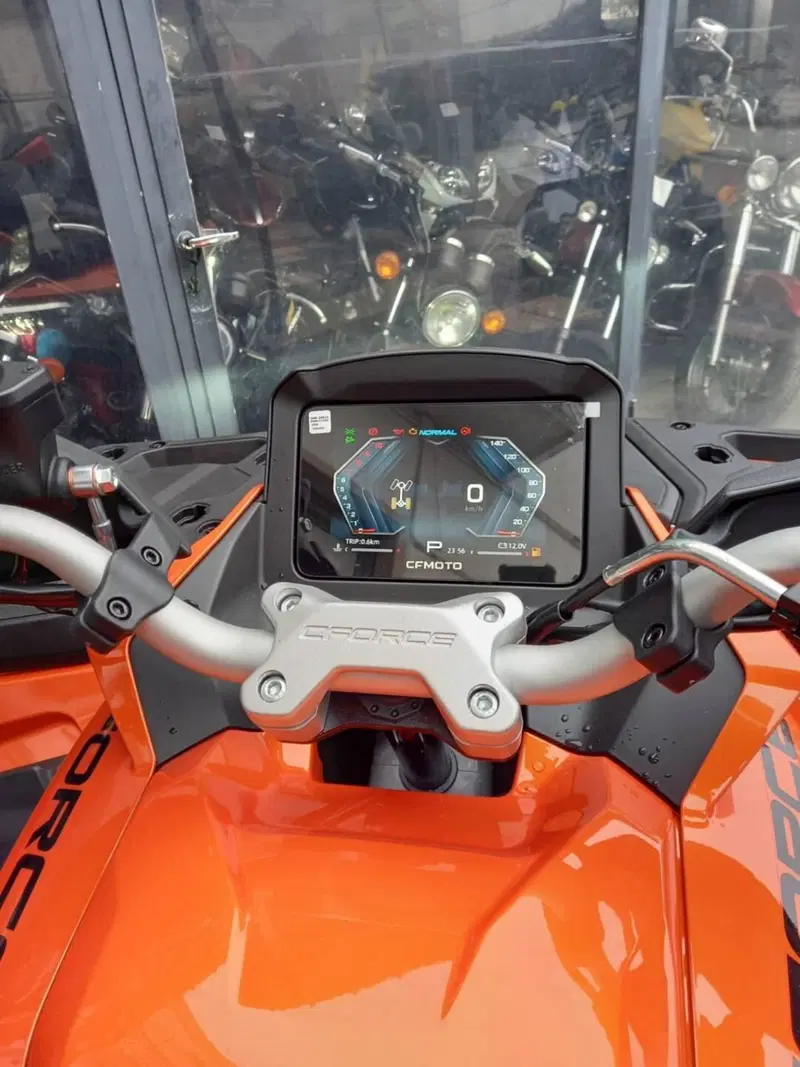 CFMOTO CFORCE 850XC Passo Lungo (2023 - 26) (3)