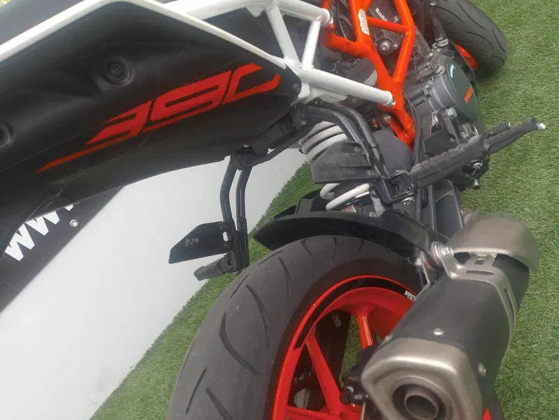 KTM 390 Duke ABS (2017 - 20) (9)