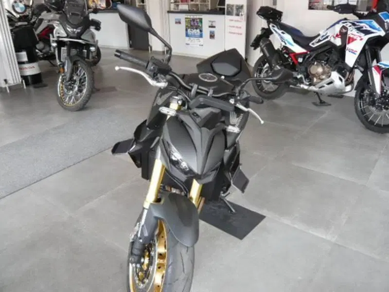Honda CB 1000 Hornet SP (2025 - 26) (2)