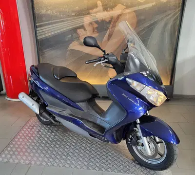 Suzuki Burgman UH 200 (2006 - 12) usata