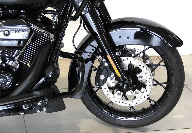 Harley-Davidson Road Glide Special (2021 - 23) (2)