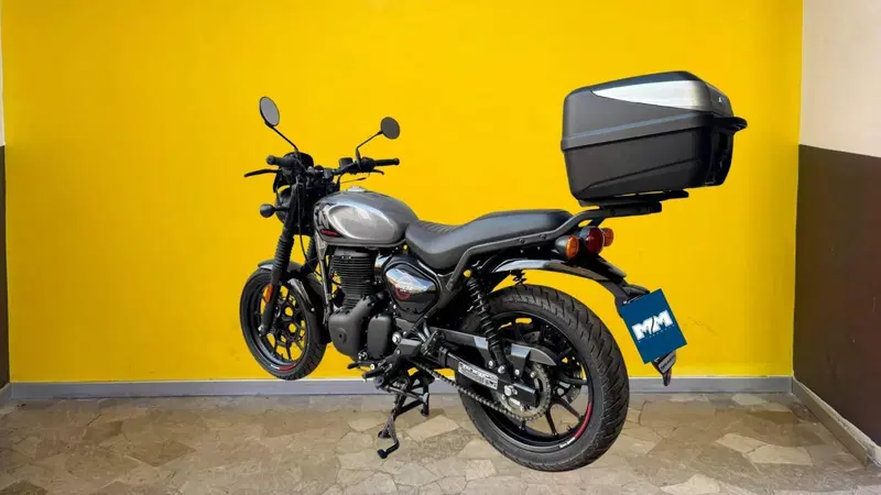 Royal Enfield HNTR 350 (2022 - 26) (4)