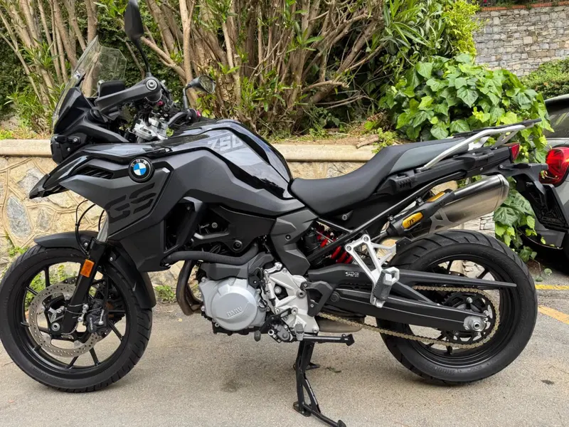 Bmw F 750 GS (2021 - 24) (2)