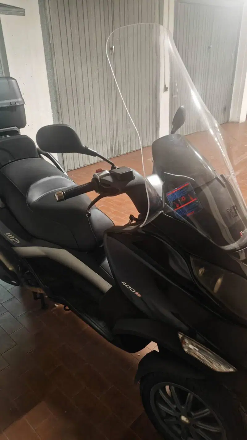 Piaggio MP3 LT 400 (2009 - 11) (3)