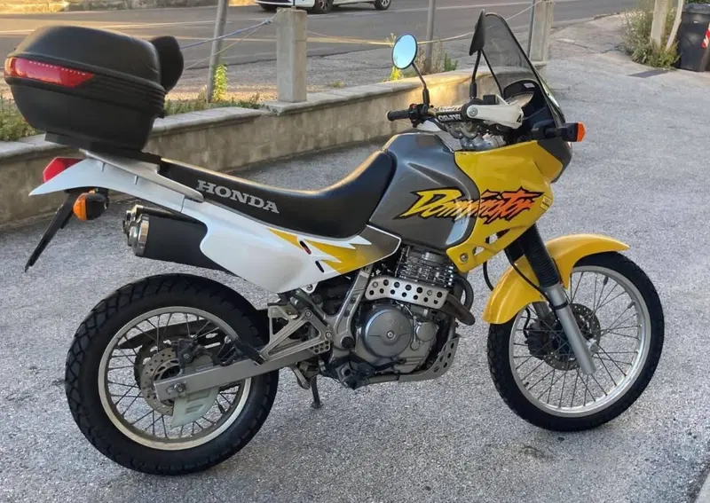 Honda NX 650 Dominator (1996 - 02) (2)