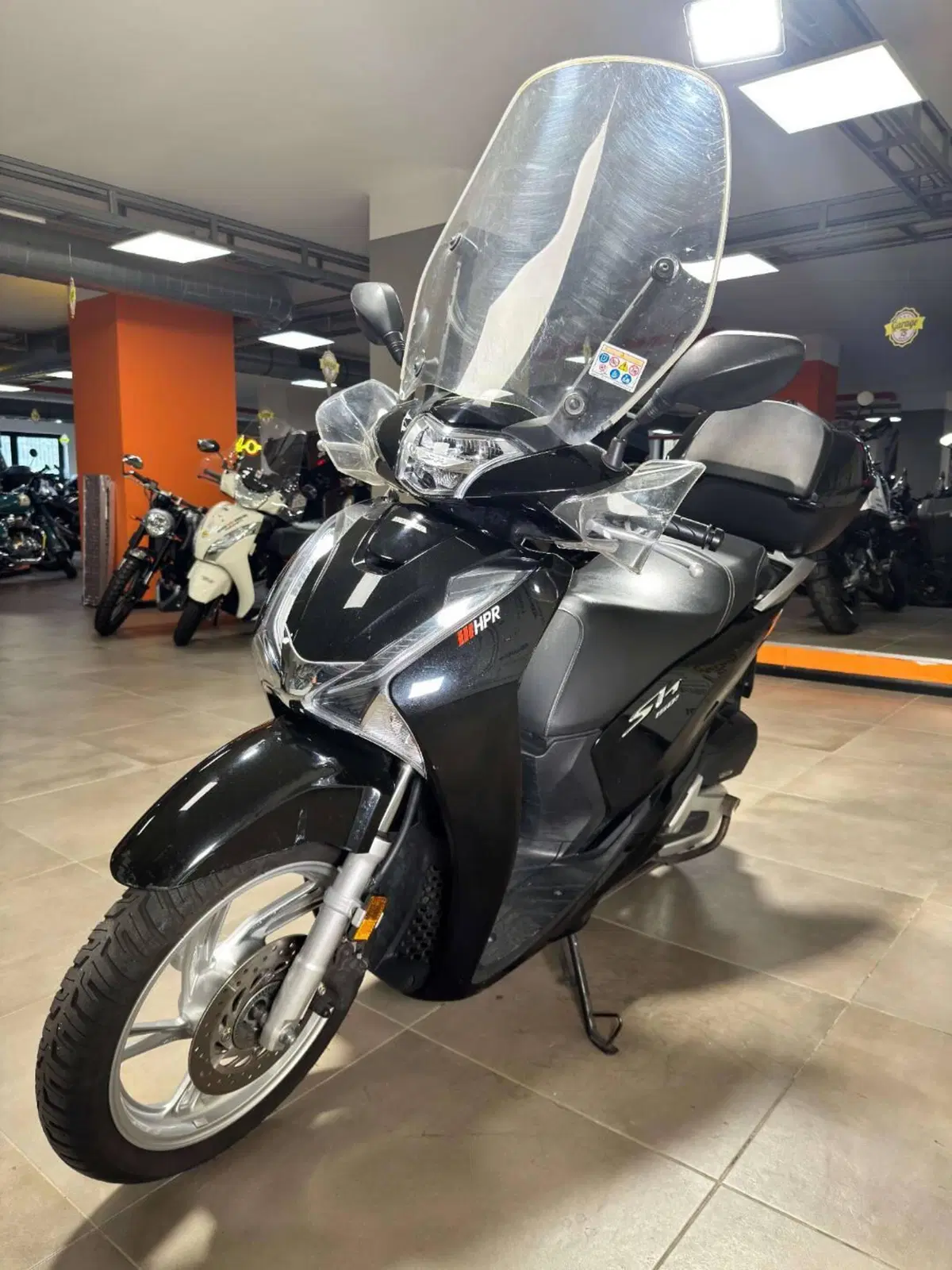 Honda SH 150i ABS (2013 - 16) (3)