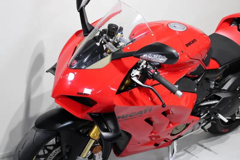 Ducati Panigale V4 S (2022 - 24) (9)