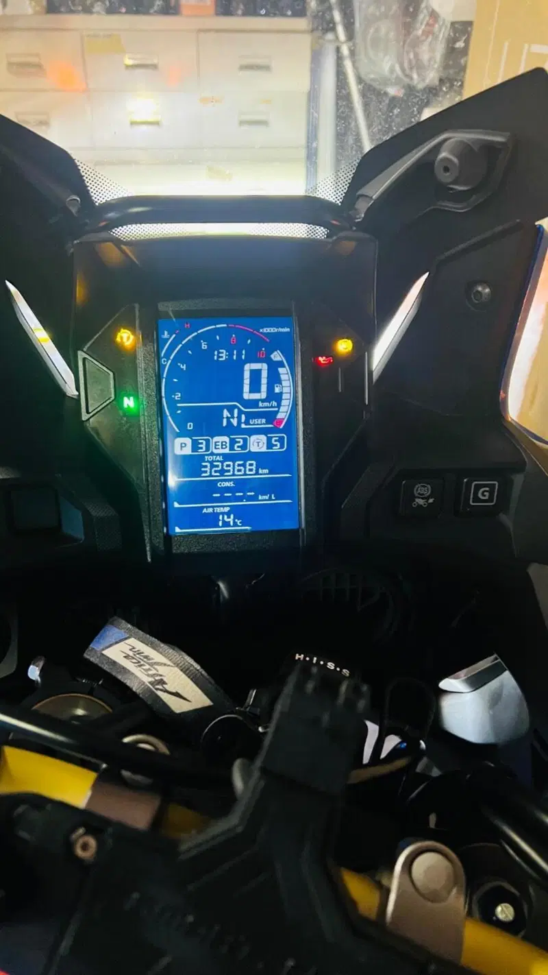 Honda Africa Twin CRF 1000L DCT (2018 - 19) (4)