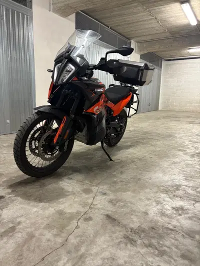 KTM 890 Adventure (2022) usata