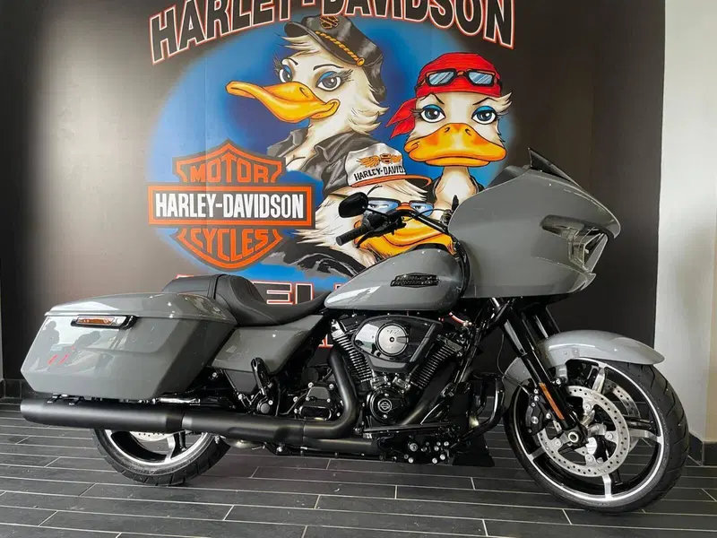 Harley-Davidson Road Glide (2024 - 26)