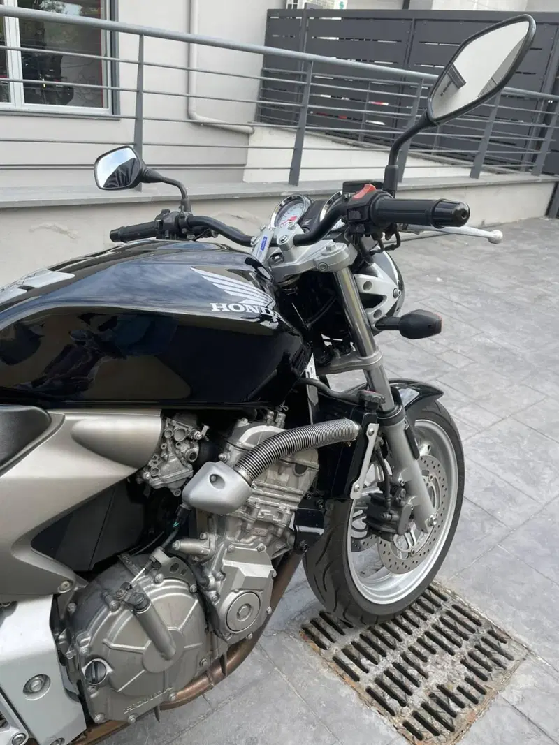 Honda Hornet 600 (2000 - 02) (4)