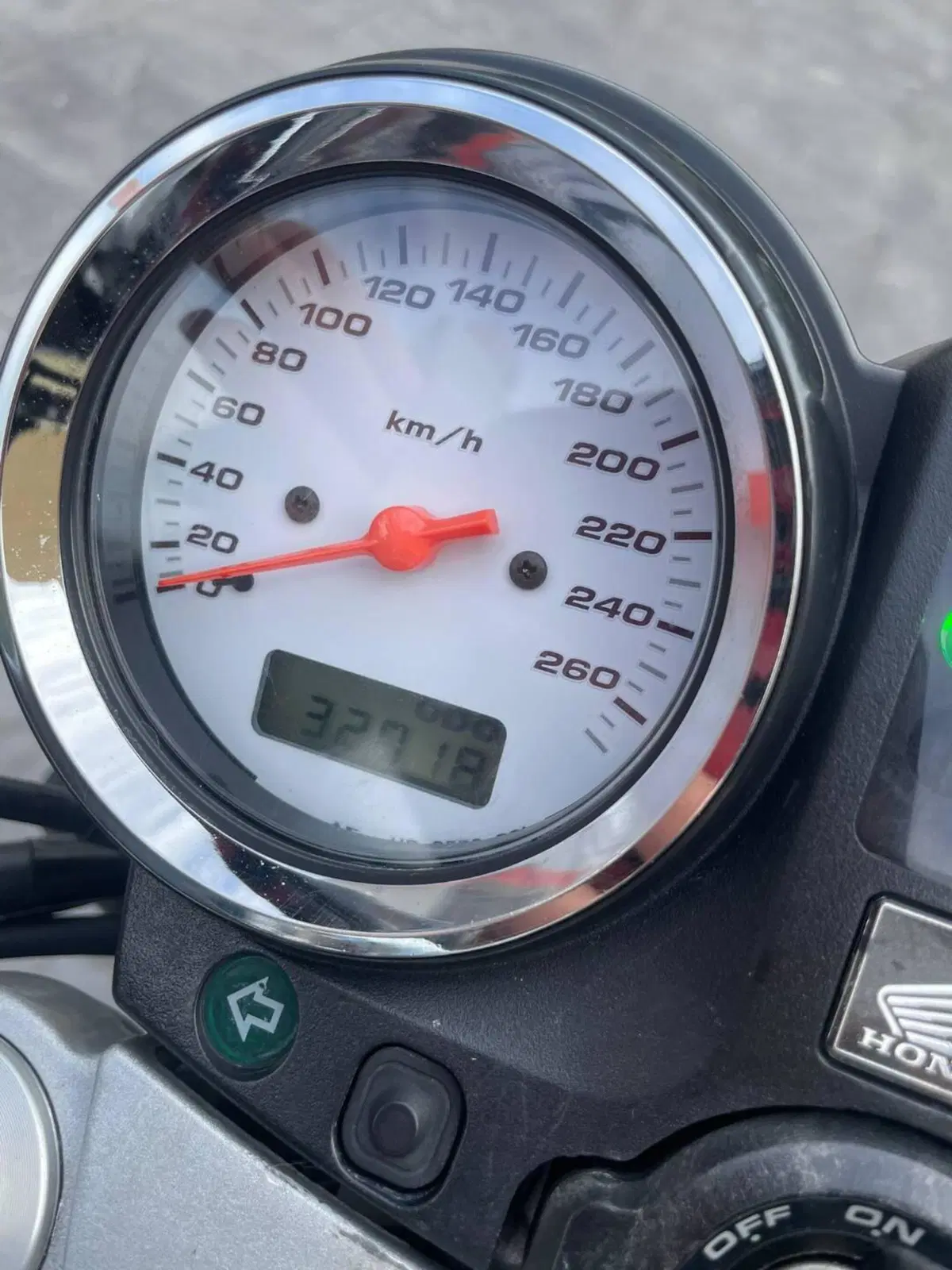 Honda Hornet 600 (2000 - 02) (7)