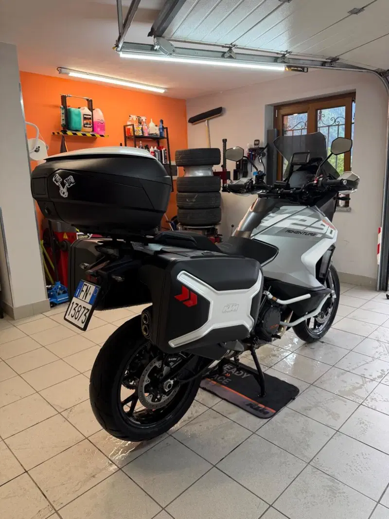 KTM 1290 Super Adventure S (2022 - 25) (2)