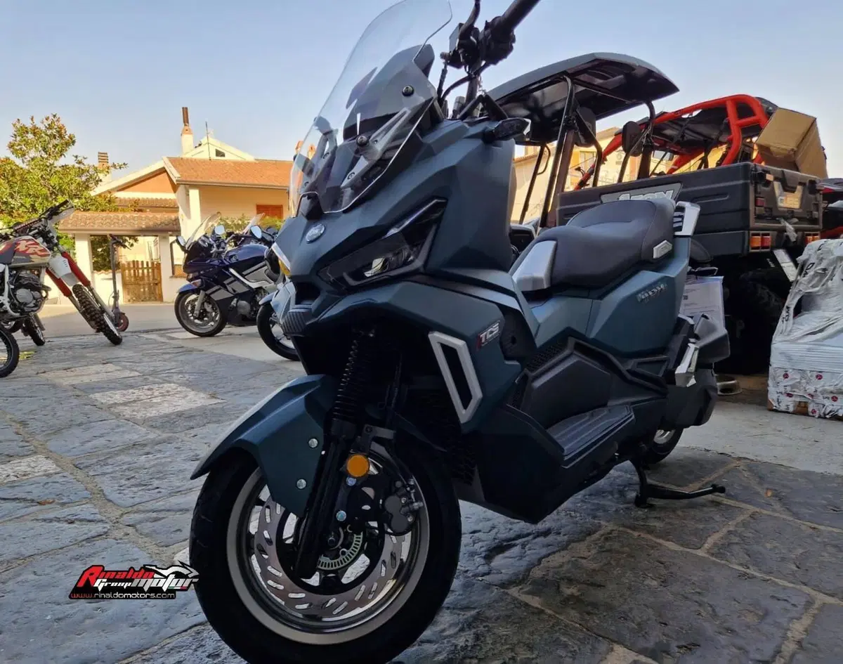 Sym ADX 125 (2025 - 26) (2)