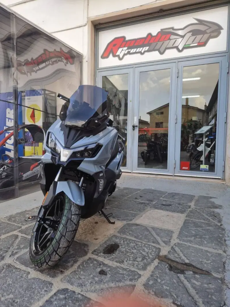 Sym ADX 300 (2024 - 26) (10)