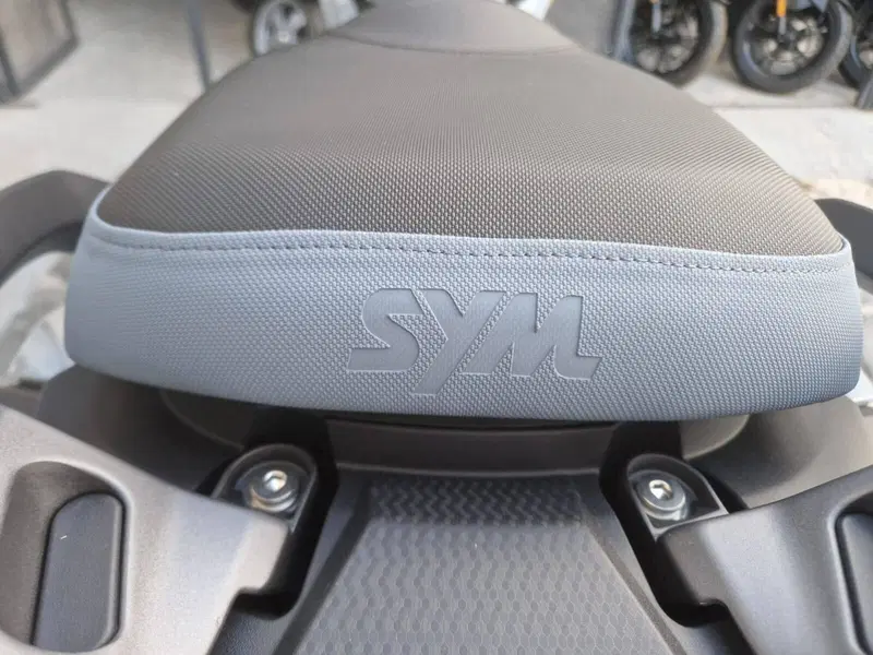 Sym ADX 300 (2024 - 26) (14)
