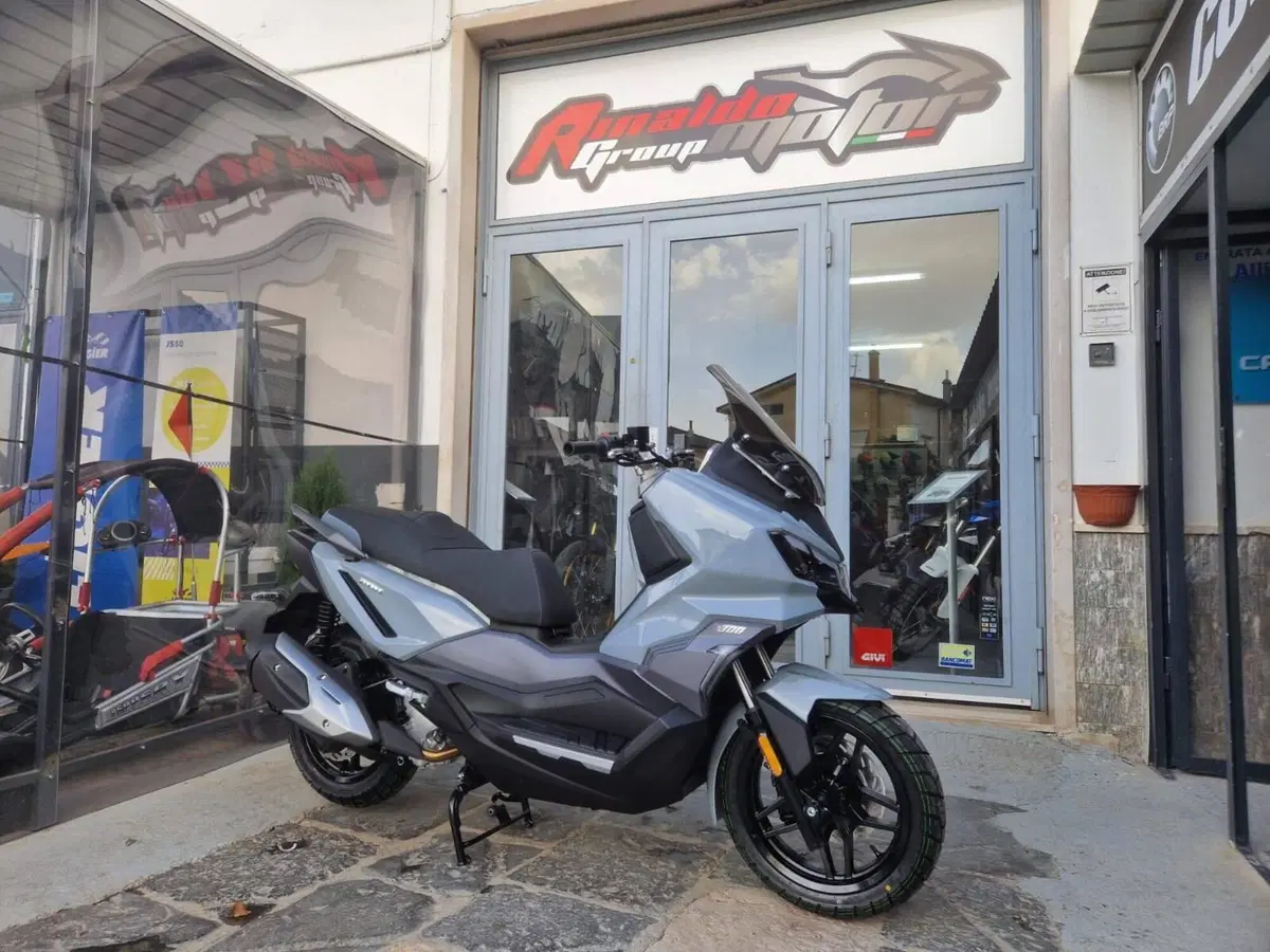 Sym ADX 300 (2024 - 26) (2)