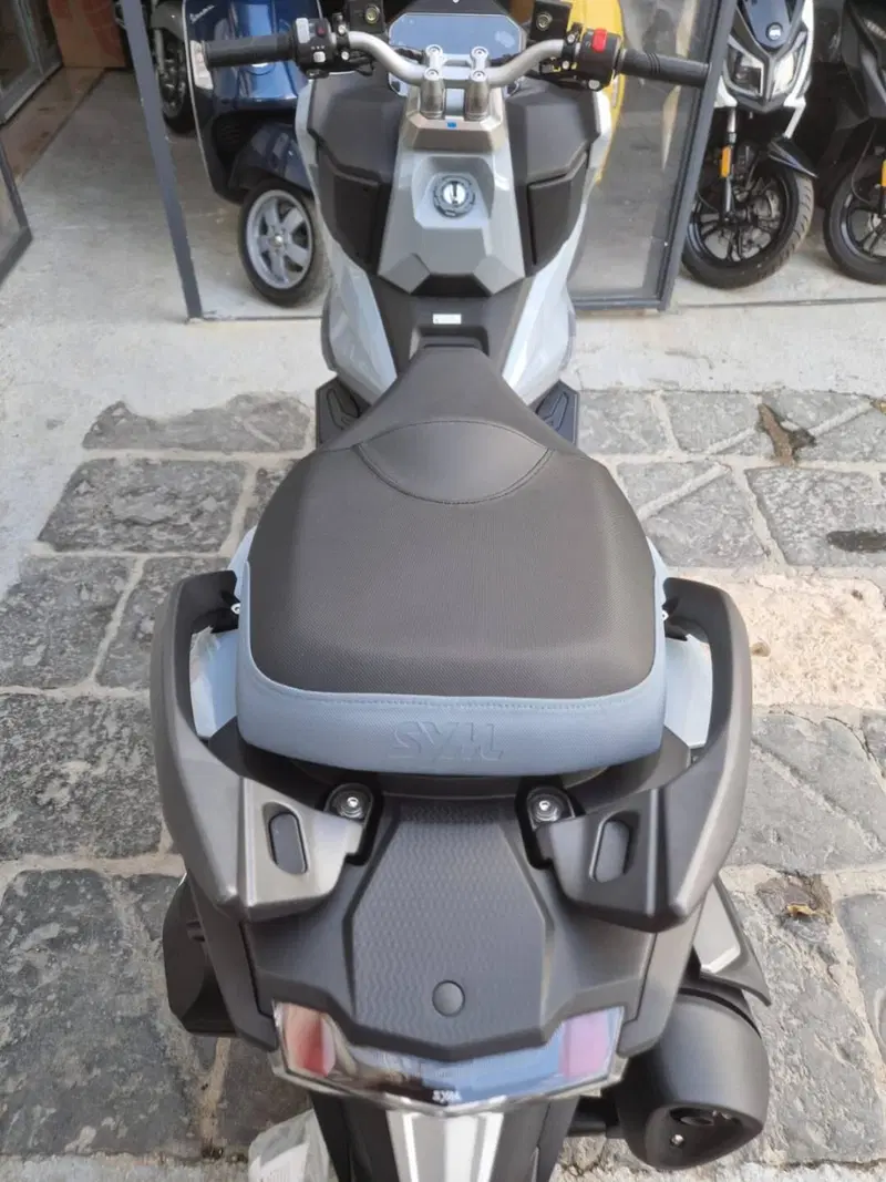 Sym ADX 300 (2024 - 26) (17)