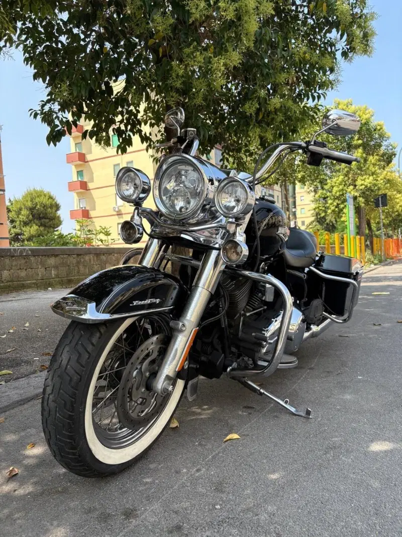 Harley-Davidson 103 Road King Classic (2014 - 16) - FLHRC (4)