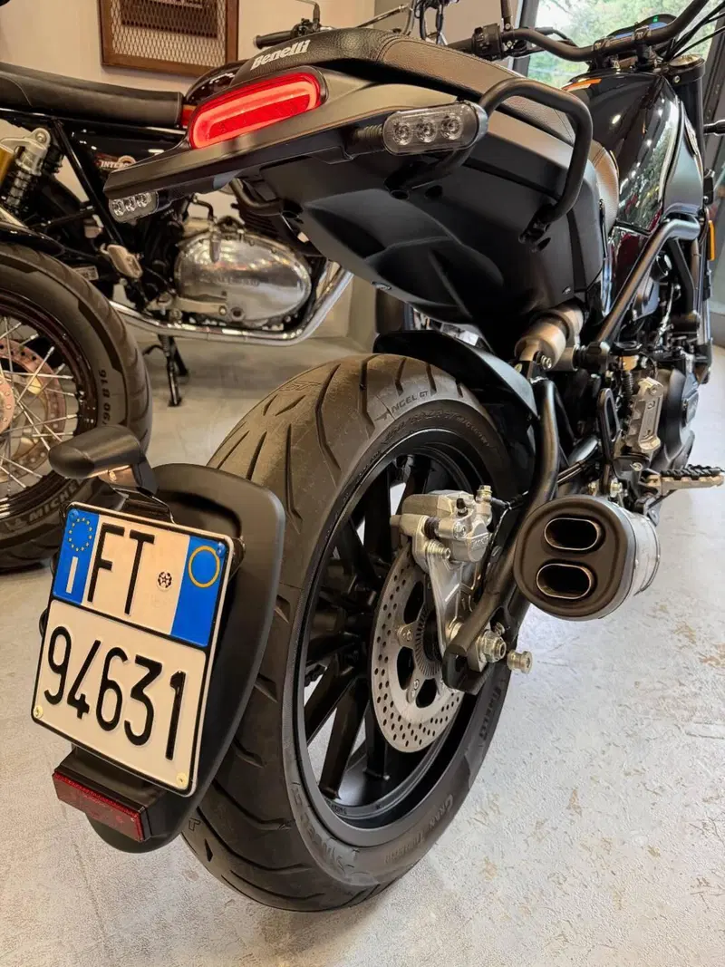 Benelli Leoncino 500 (2021 - 25) (12)