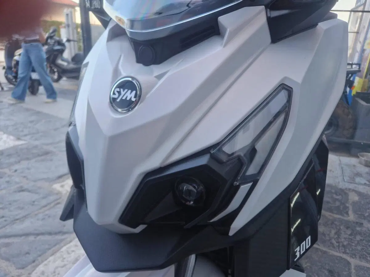 Sym CruiSym 300 E5+ (2025 - 26) (6)