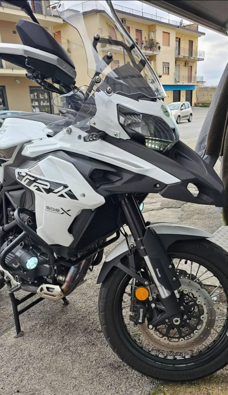 Benelli TRK 502 (2021 - 25) (2)