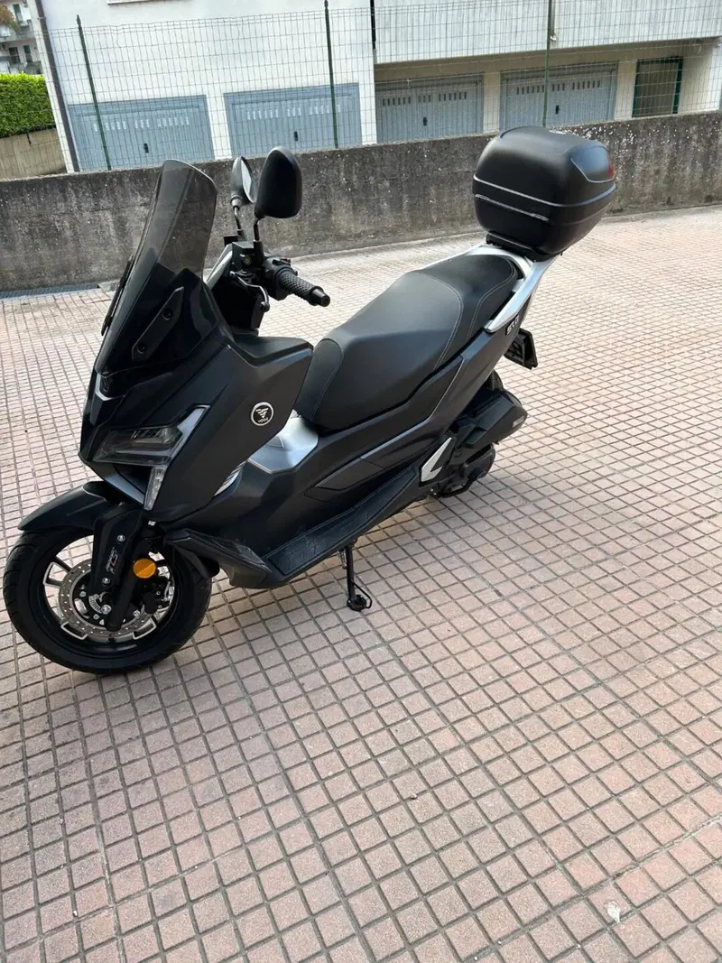 Voge Sfida SR1 (2023 - 26)