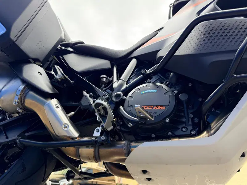 KTM 1290 Super Adventure S (2021) (7)