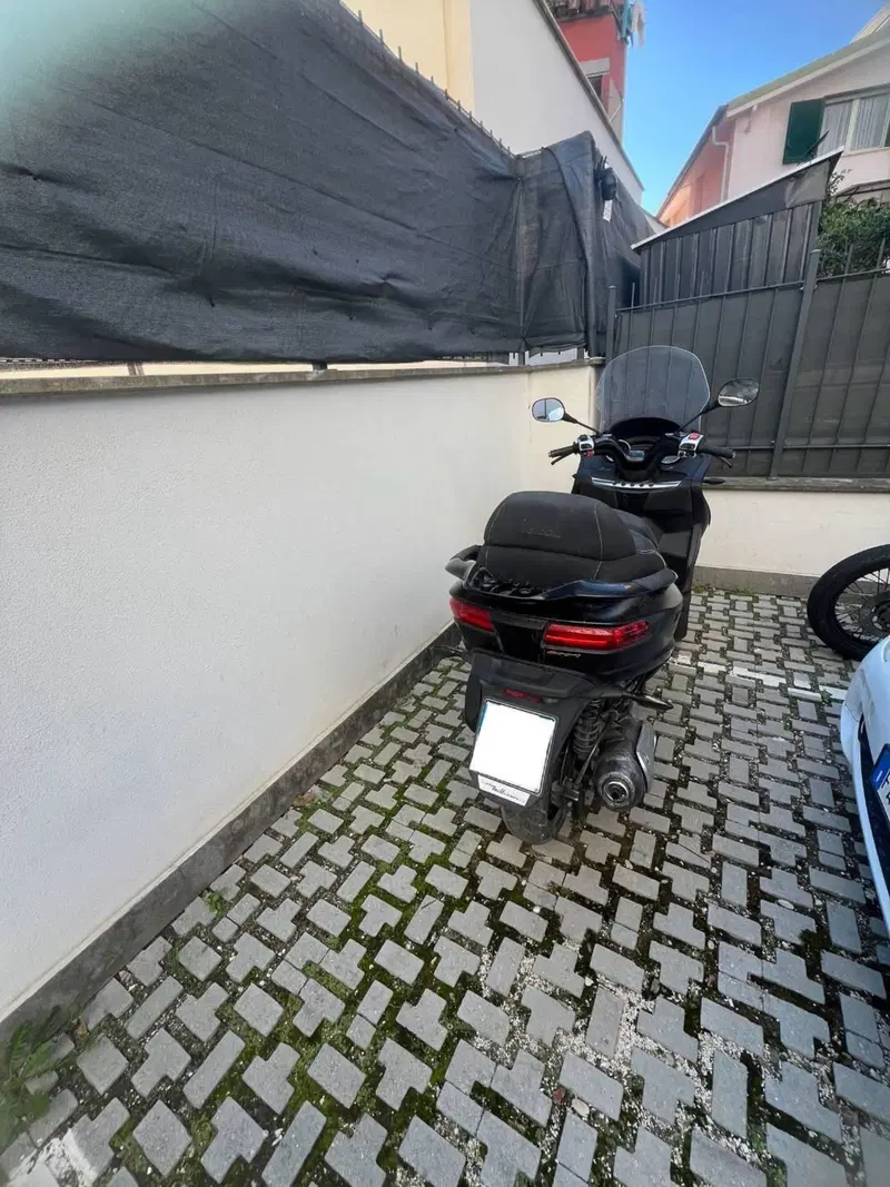 Piaggio Mp3 300 ie Sport LT ABS (2014 - 16) (4)