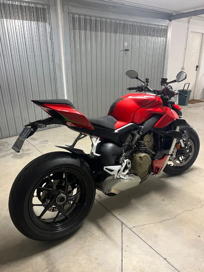 Ducati Streetfighter V4 1100 (2021 - 22) (5)