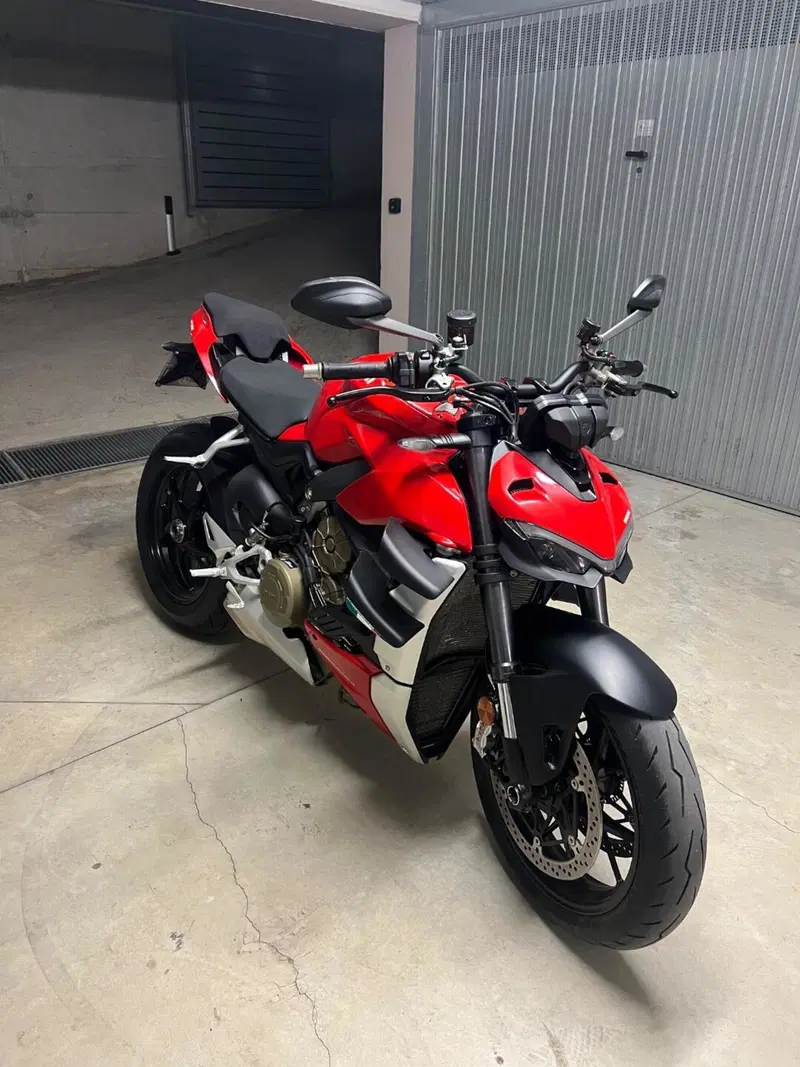 Ducati Streetfighter V4 1100 (2021 - 22) (6)