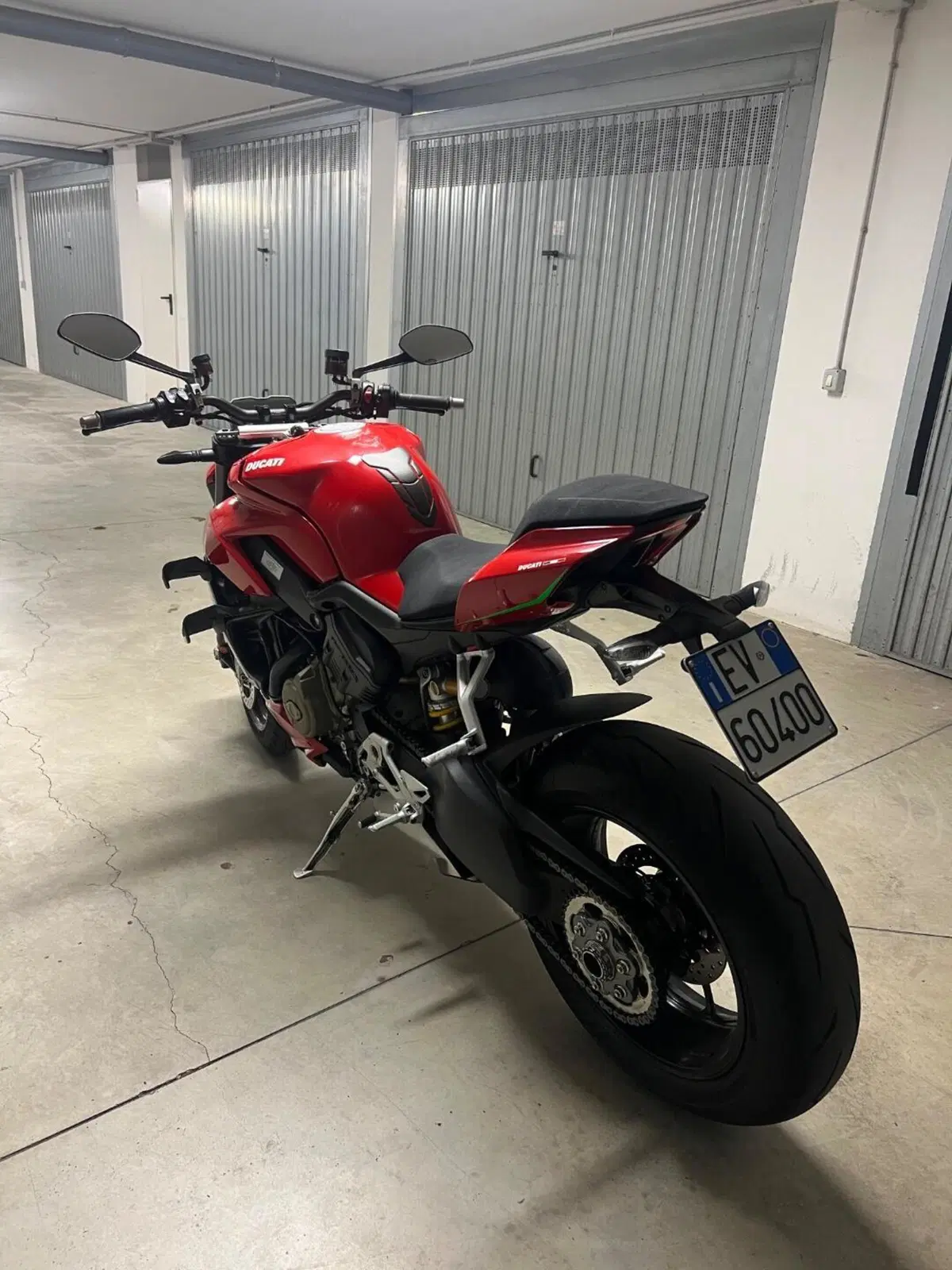 Ducati Streetfighter V4 1100 (2021 - 22) (7)