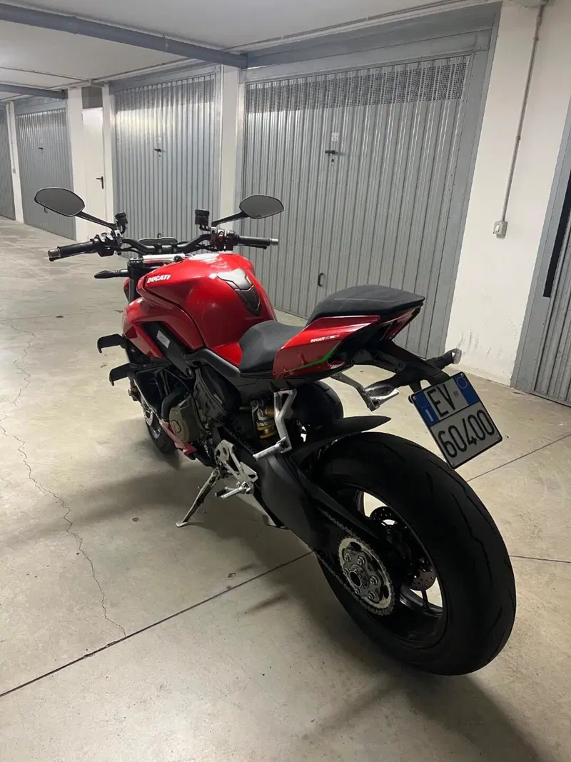 Ducati Streetfighter V4 1100 (2021 - 22) (7)