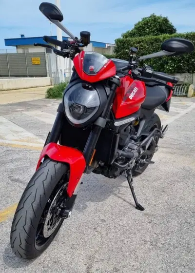 Ducati Monster 937 + (2021 - 25) usata