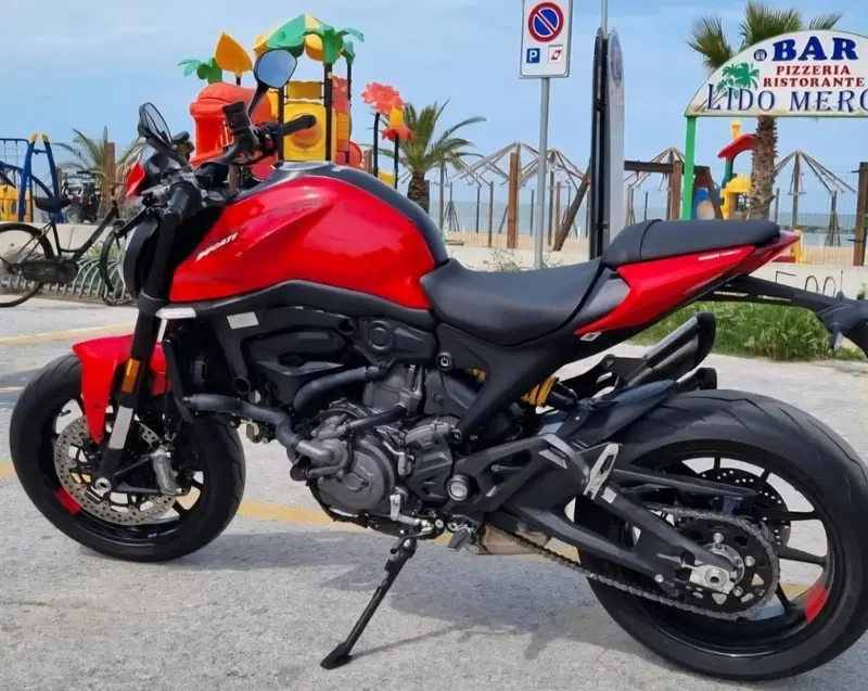 Ducati Monster 937 + (2021 - 25) (2)