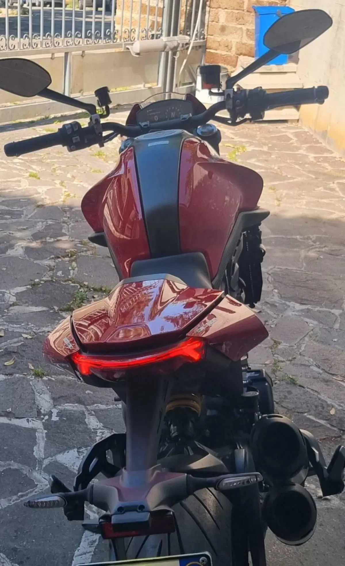 Ducati Monster 937 + (2021 - 25) (4)