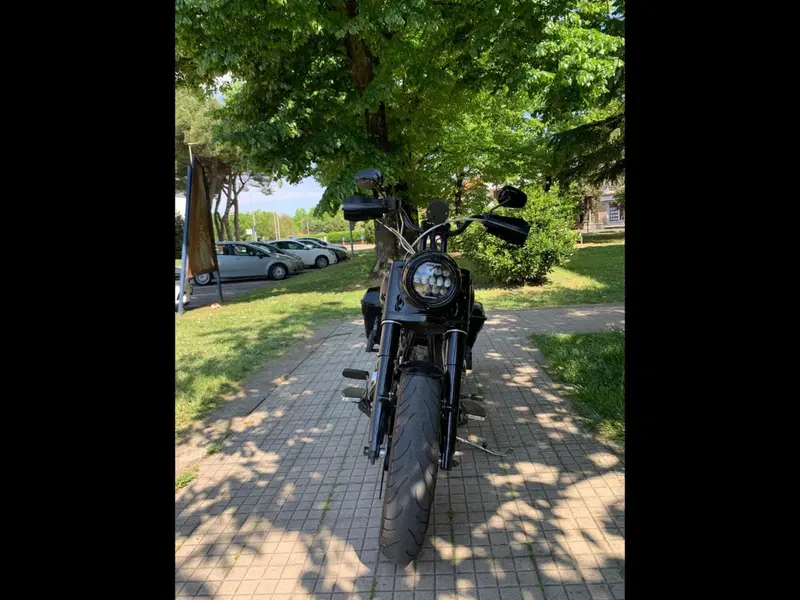 Harley-Davidson 1584 Road King (2006 - 07) - FLHR