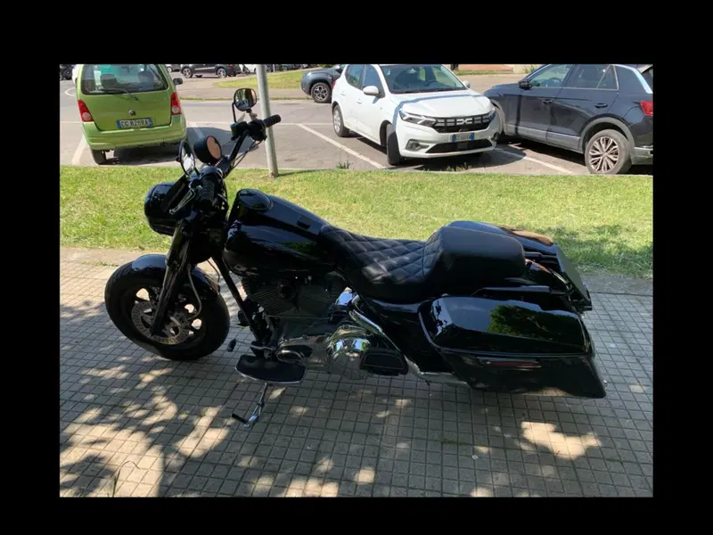 Harley-Davidson 1584 Road King (2006 - 07) - FLHR (4)