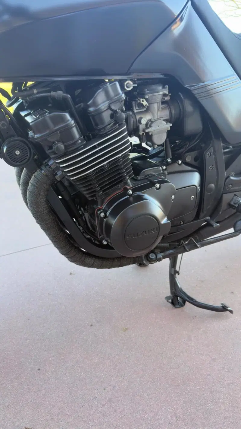 Suzuki GSX 750 S-ES (1982 - 85) (2)