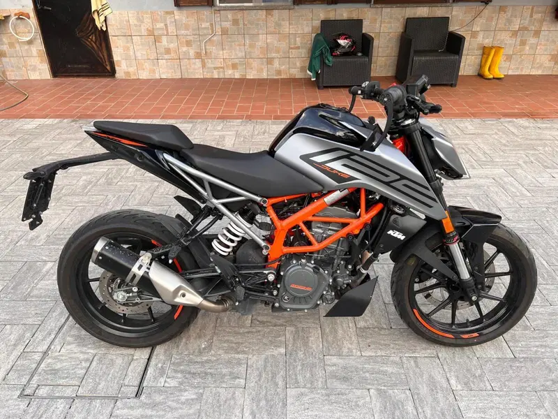 KTM 125 Duke (2024 - 25) (2)