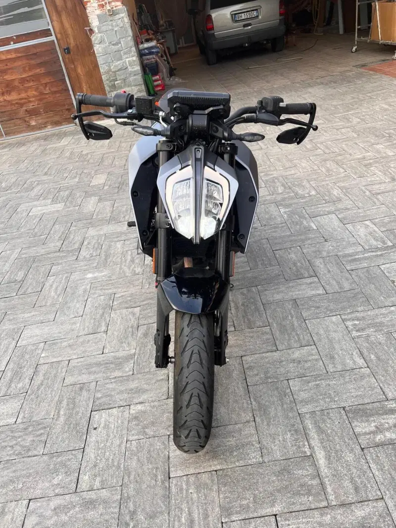 KTM 125 Duke (2024 - 25) (3)