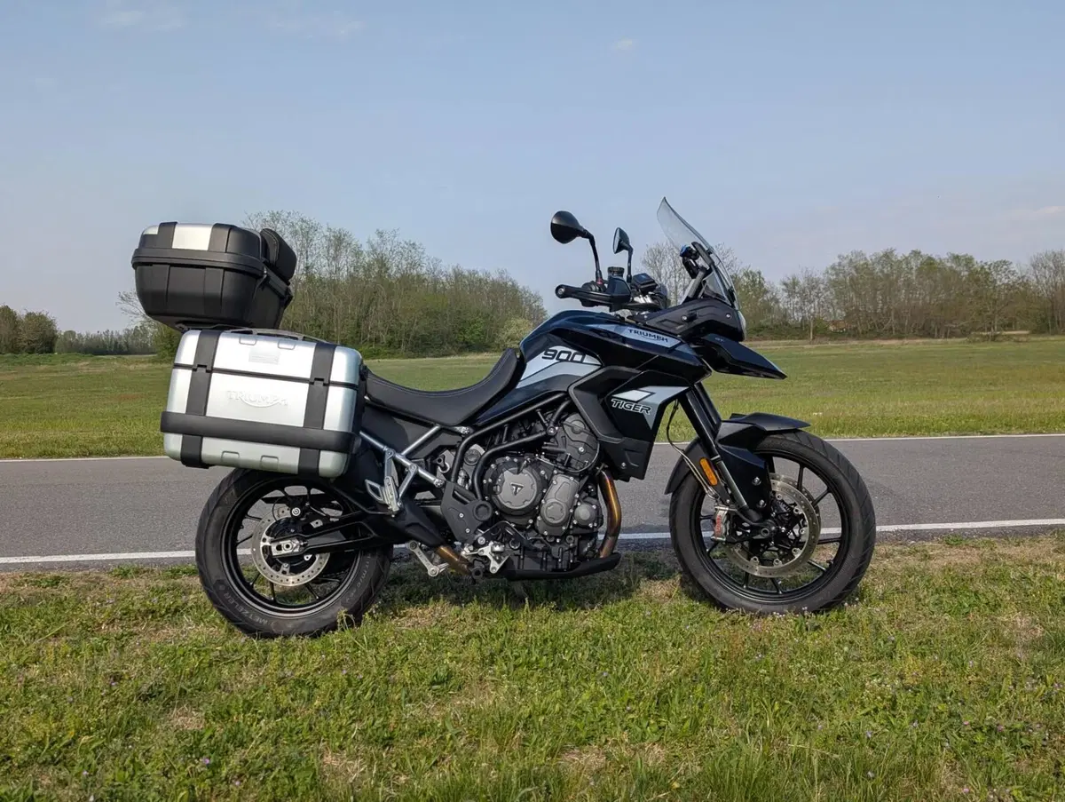 Triumph Tiger 900 GT (2020 - 23) (2)
