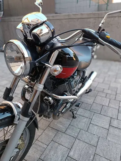 Moto Guzzi Nevada 750 Classic i.e. (2004 - 06) usata