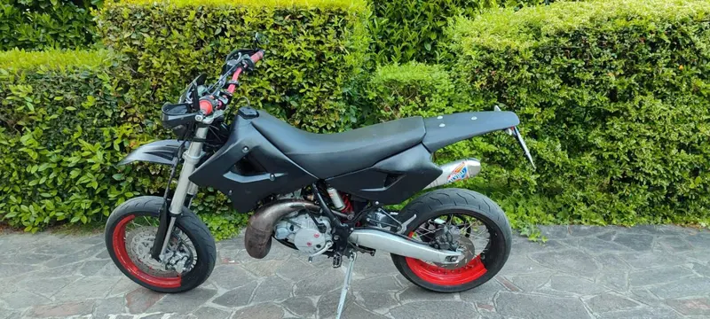 Aprilia MX 125 (2003 - 08) (2)