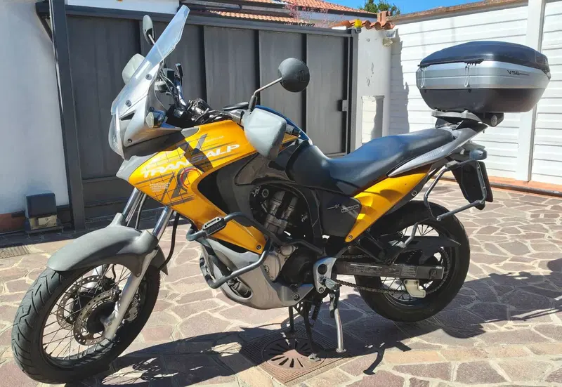 Honda Transalp XL 700 V (2007 - 2013)
