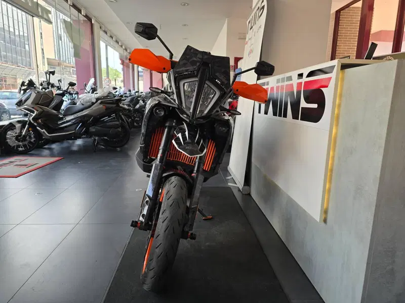 KTM 890 SMT (2023 - 25) (3)