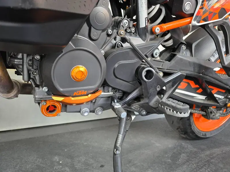 KTM 890 SMT (2023 - 25) (13)